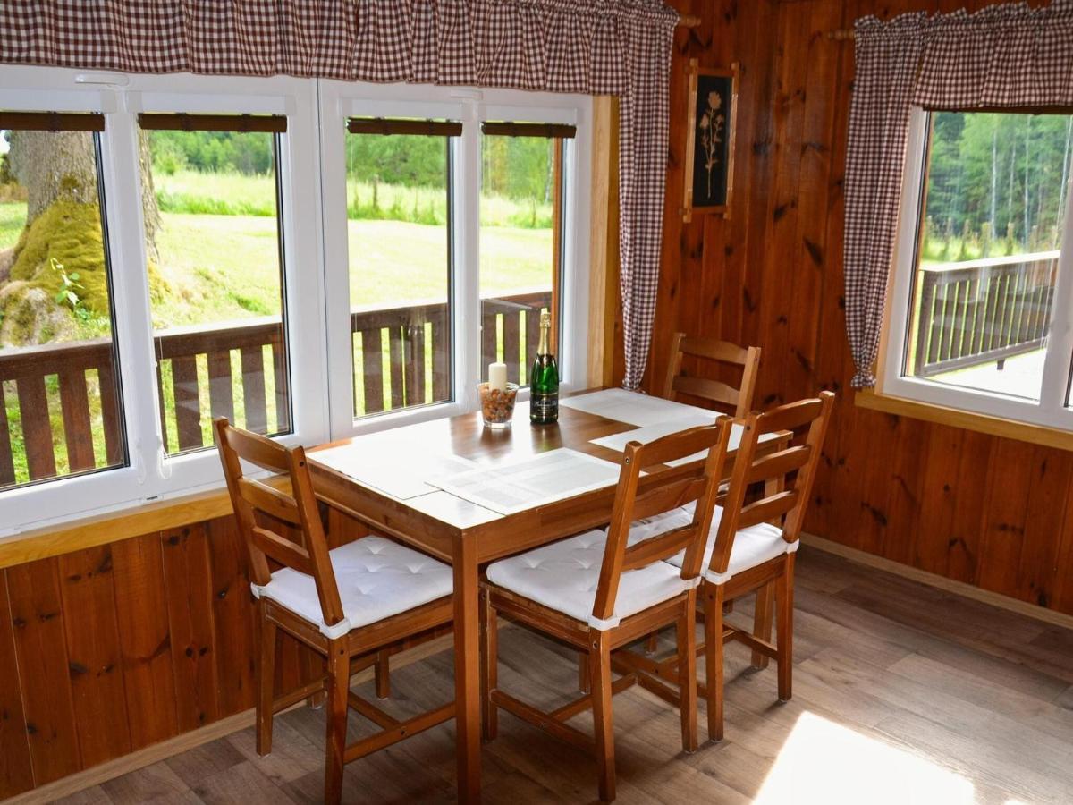 Home With Well Kept Fenced In Rice On The Shore Kyjov (Usti nad Labem) Exterior foto